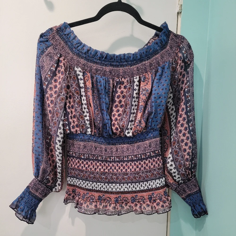 Venus size small blue smocked off the shoulder blouse - Picture 2 of 4